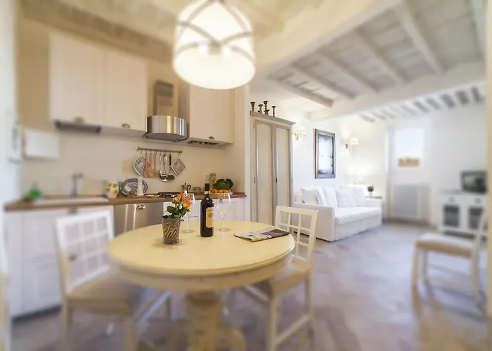 Charming Loft Near Ponte Vecchio Флоренция